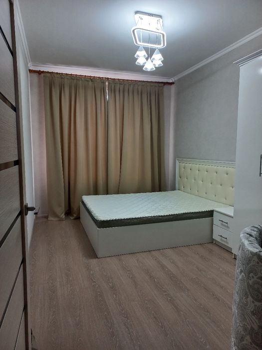 Спальный кровать