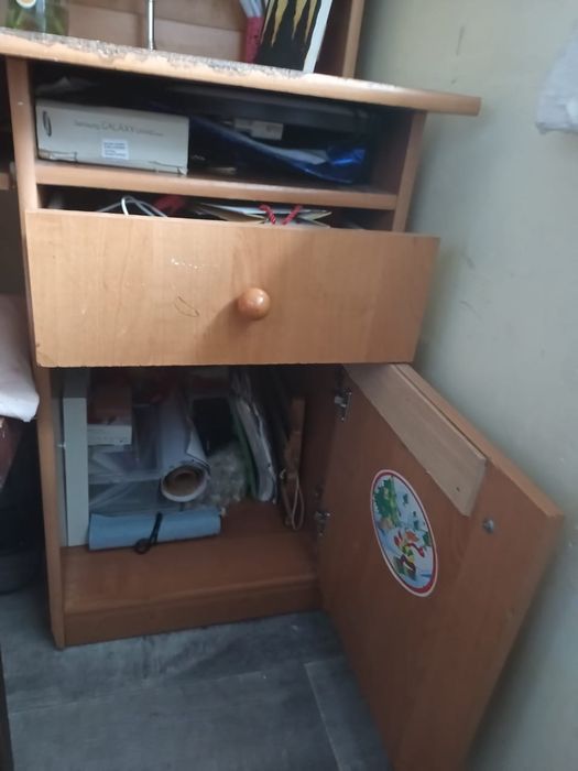 Продам Школьный уголок