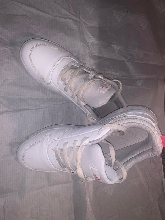 Оригинални маратонки адидас