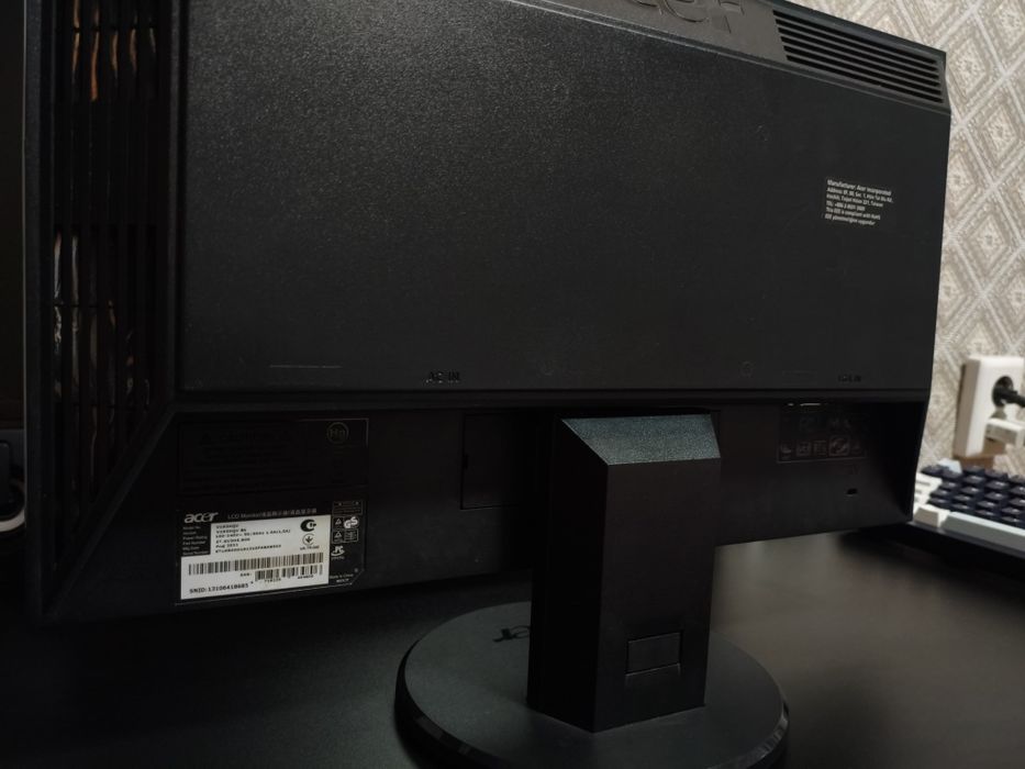 Монитор Acer 19 дюймов