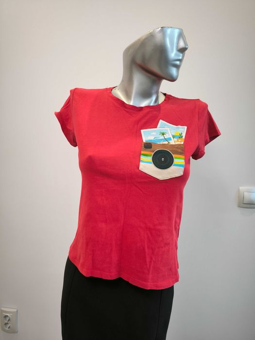 12 броя  блузки  с къс ръкав за  30лв