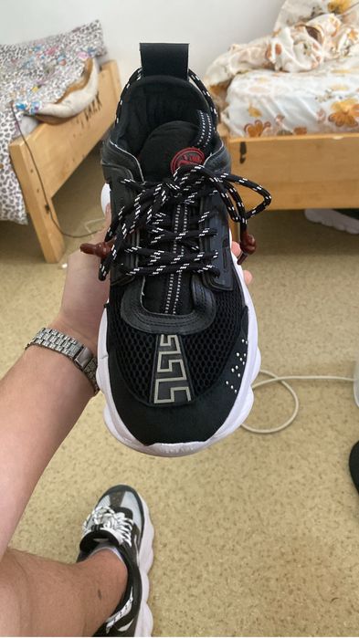 Vand versace chain reaction