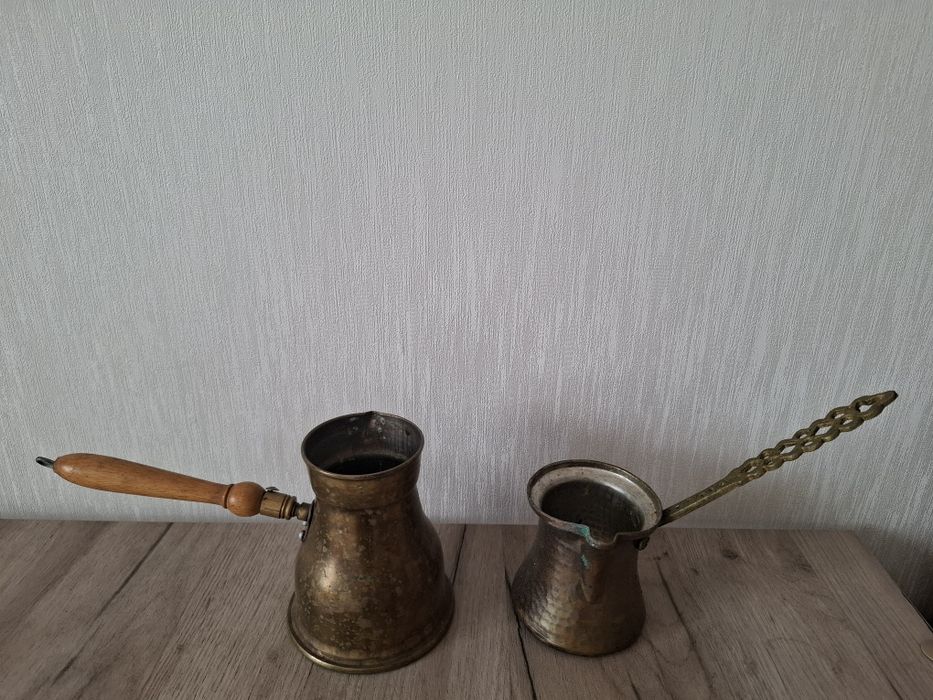 продам кувшин бронзовый парой