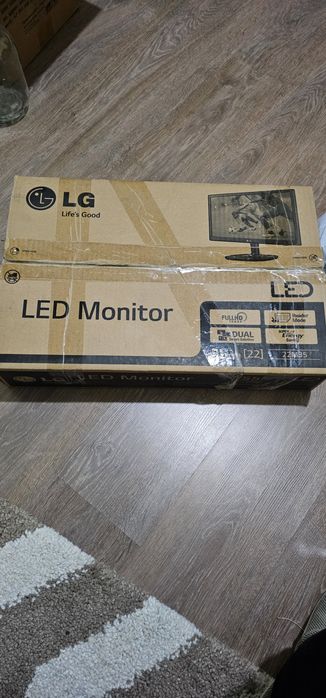 Продам монитор LG