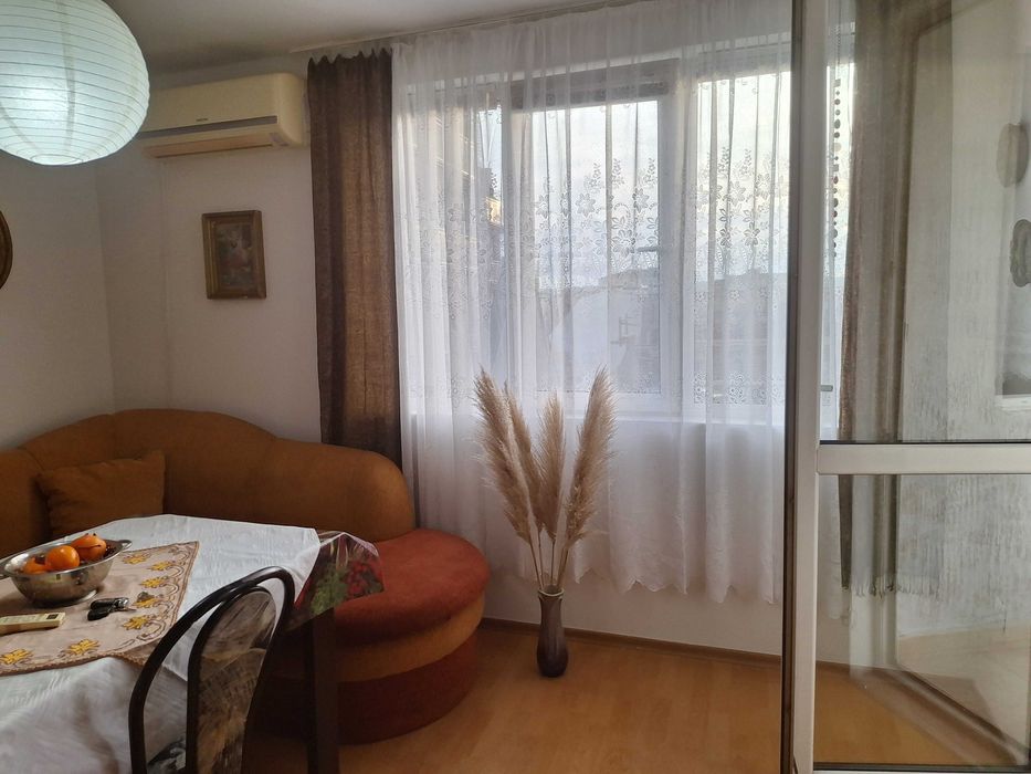 Двустаен апартамент под наем Колхозен пазар Варна