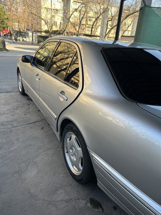 W210. Мерседес   2000 год Автомат коробка бензин компрессор