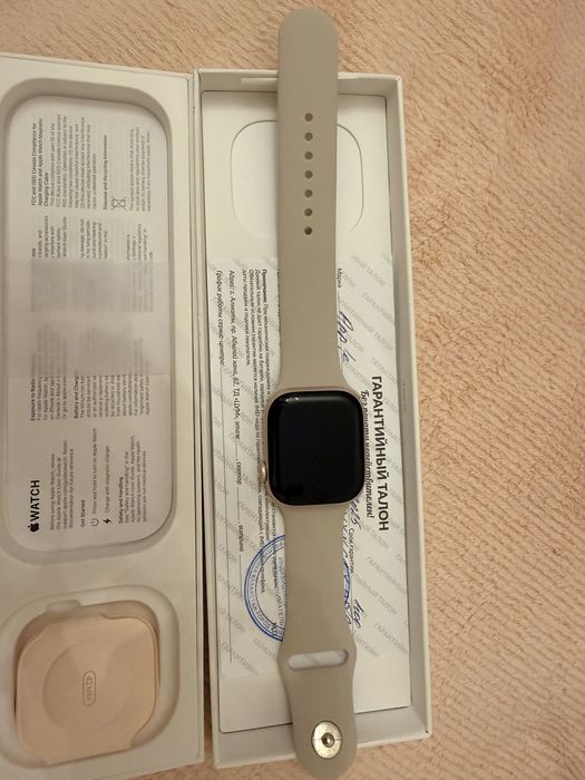 Часы Apple watch 10