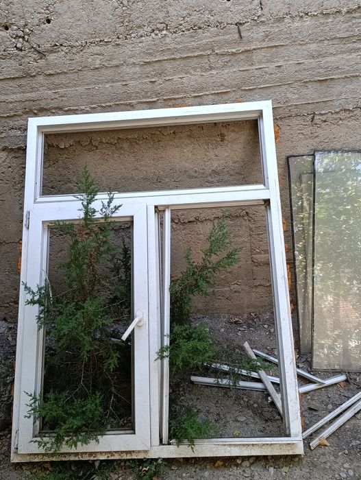 Продам пластиковое окно