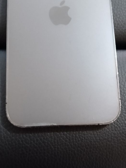 Iphone 13 baterie 100%
