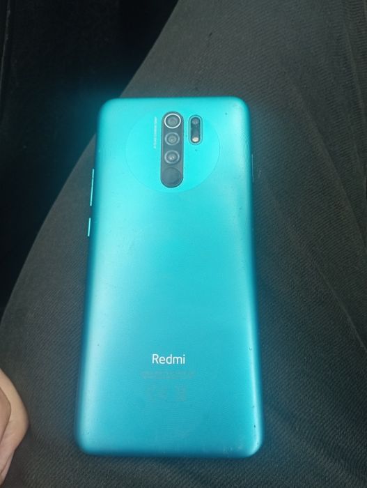 Продаю Редми 9 в рабочем состоянии