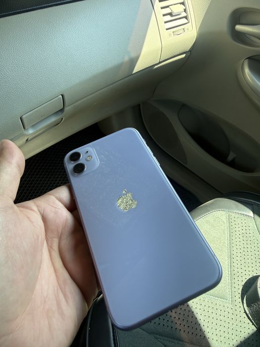 Продам айфон 11 64 гб