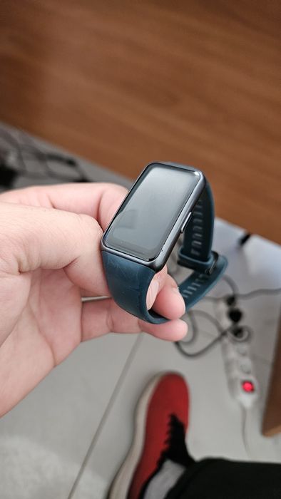 Часы Huawei 6 band