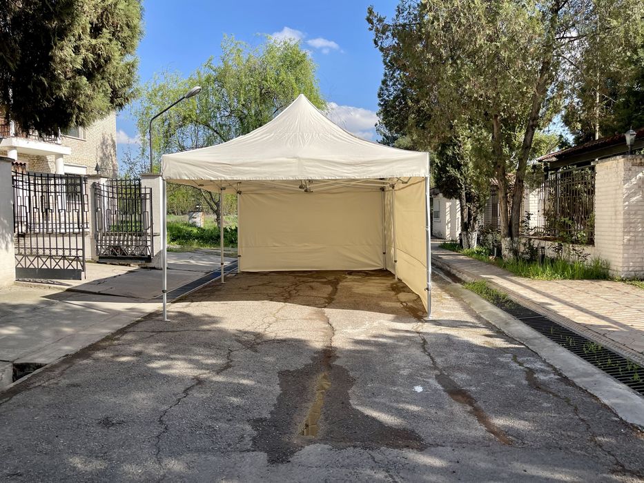 Zontik 4x6 naves palatka