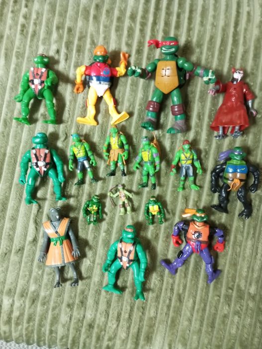 Продам фигурки черепашек "Ниндзя"