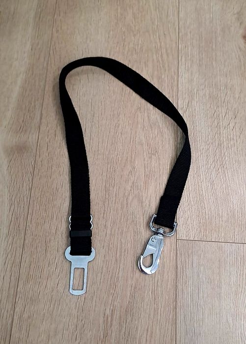 Lesa, ham si centura de masina pentru câine