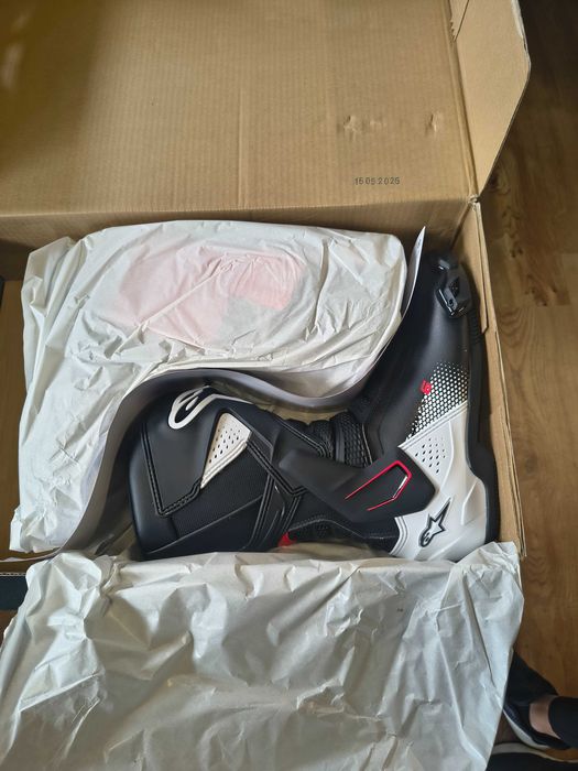 Мото ботуши alpinestarS 45 и 46 номер