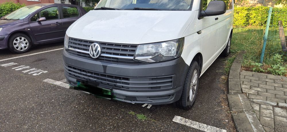 Faruri VW Transporter T6