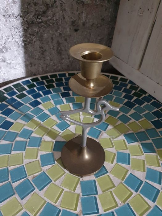 Стари месингови свещници