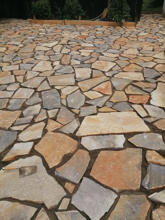 Piatra naturala pentru pavaje grele și placări