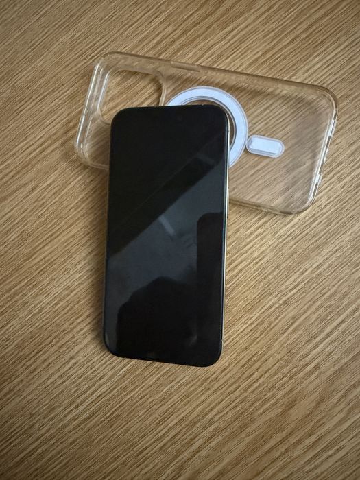 Продам срочно İpone 14 pro