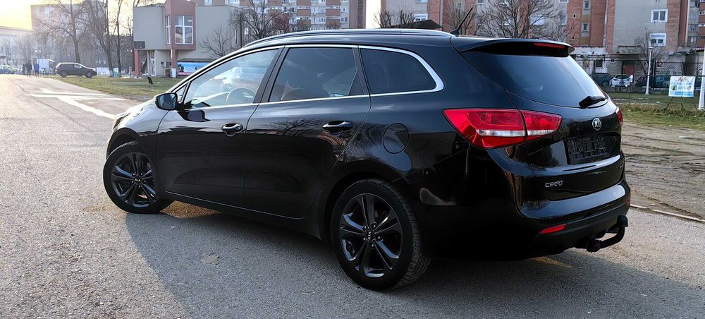 Kia Ceed GT AUTOMAT, Euro6, Bord Digital, Piele, Jante