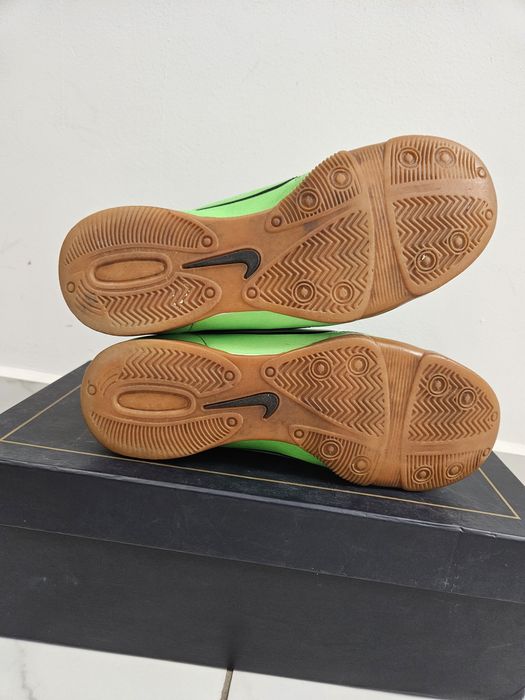 Ghete fotbal sală Nike Tiempo sintetic