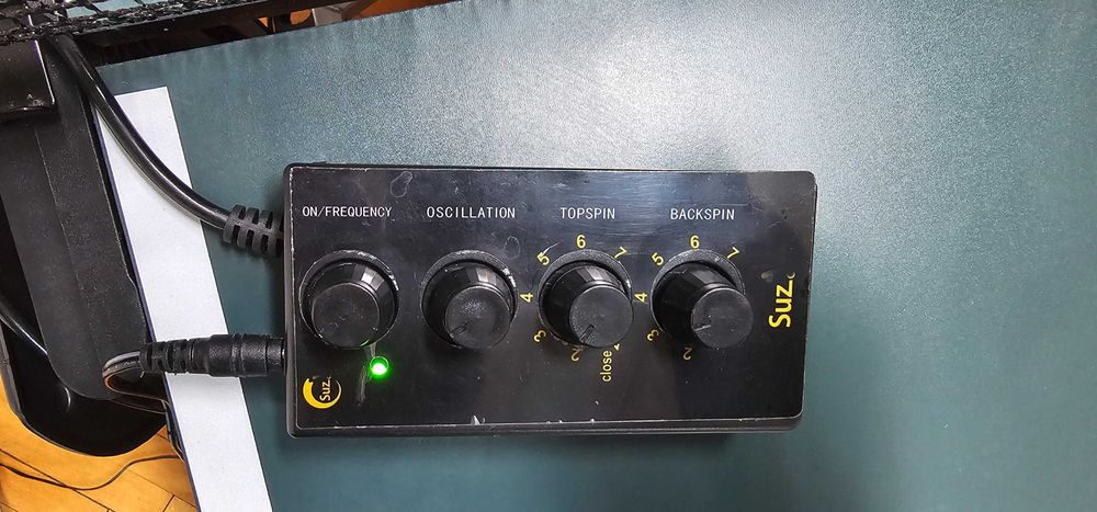 Робот за тенис на маса - тренажор
