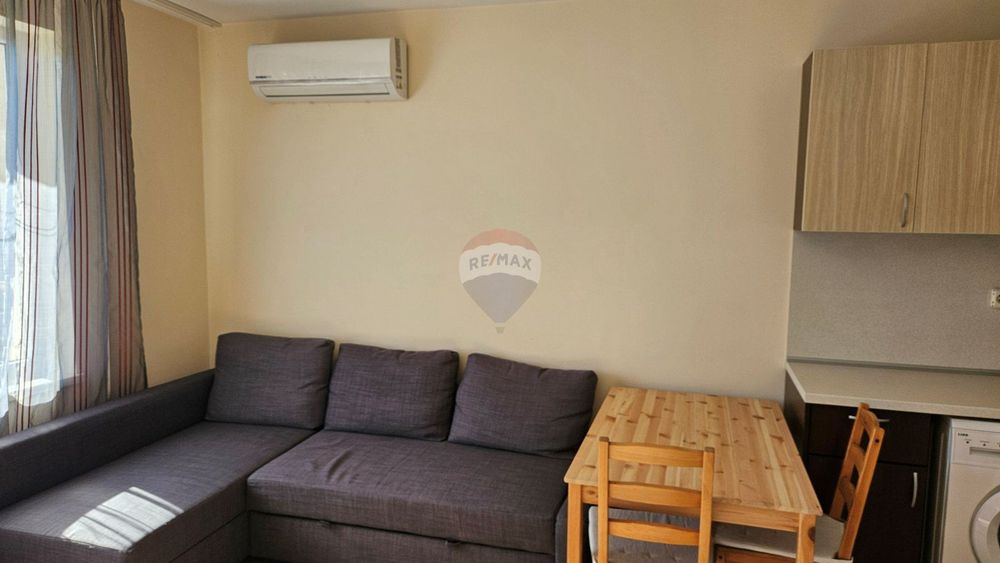 Дава се под наем Двустаен апартамент в Варна, Базар Левски - 68 кв.м за 408 € - Снимка #1