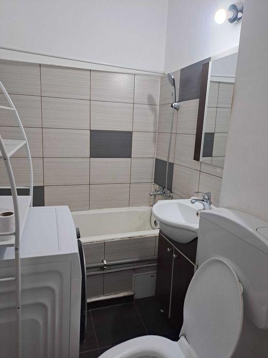 Inchiriez garsoniera Obregia - Berceni