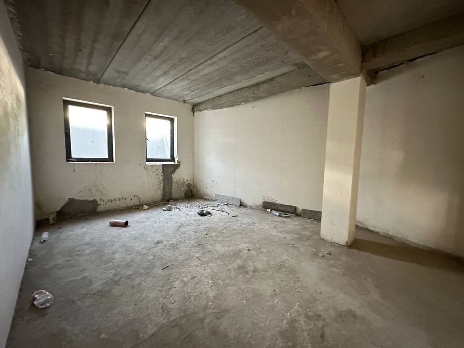 СРОЧНО! ПРОДАЁТСЯ 5/1/8 квартира в ЖК Дустлар на Ц5.
Ориентир. Напроти