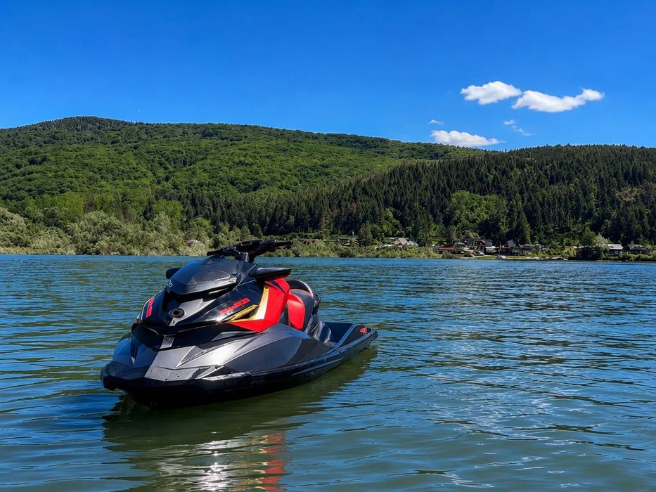 Джет Bombardier Sea Doo RXP 300-X RS