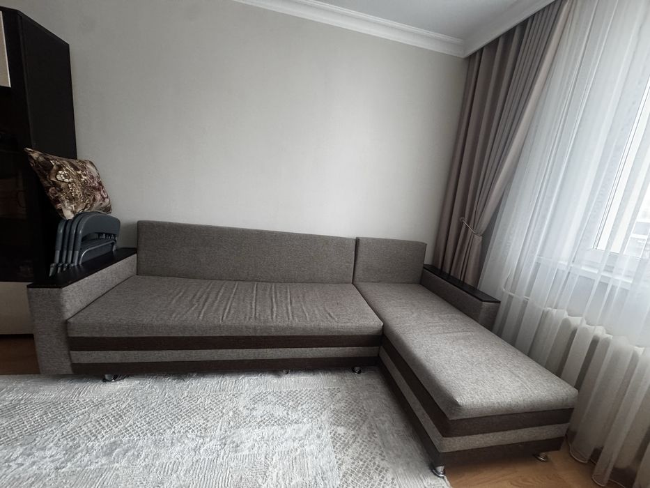 Диван для гостиной