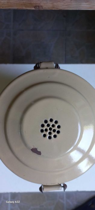 Bidoane vechi emailate pentru untura Csepel 3L si Splendid 5L