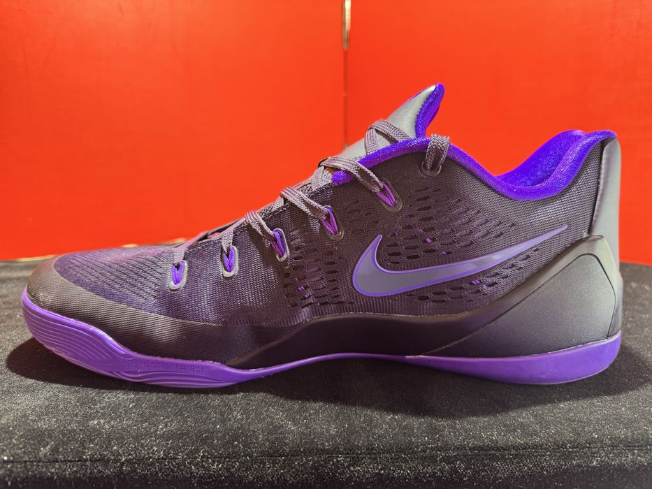 № 49.5 оригинални Nike Kobe 9 EM Low Protro TB Shoemag