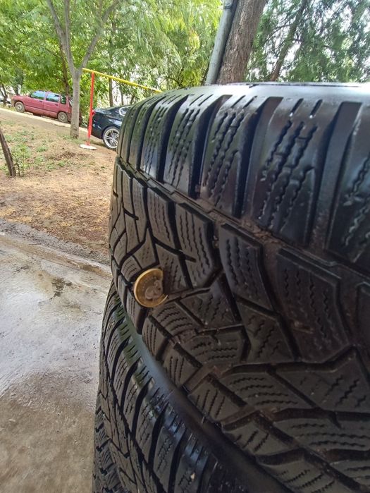 Всесезонни гуми  215/60/R 16