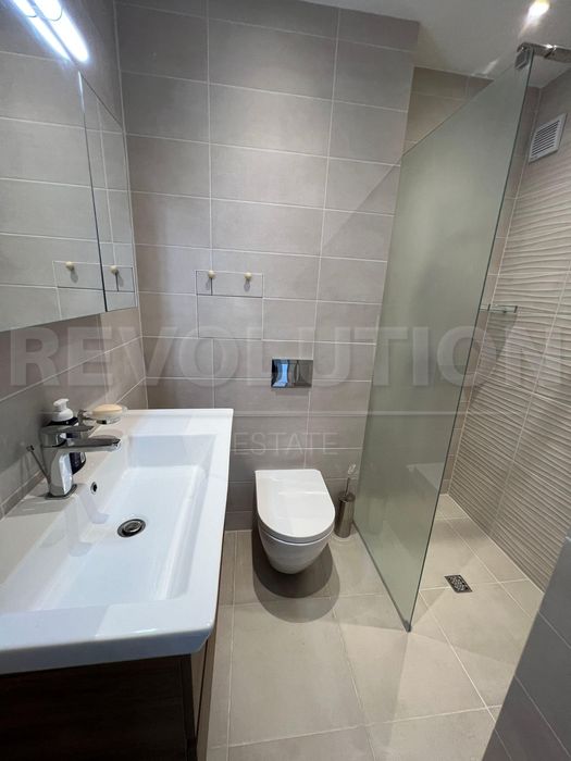 Продава се Двустаен апартамент в София, Гоце Делчев - 90 кв.м за 1697 €/кв.м - Снимка #4