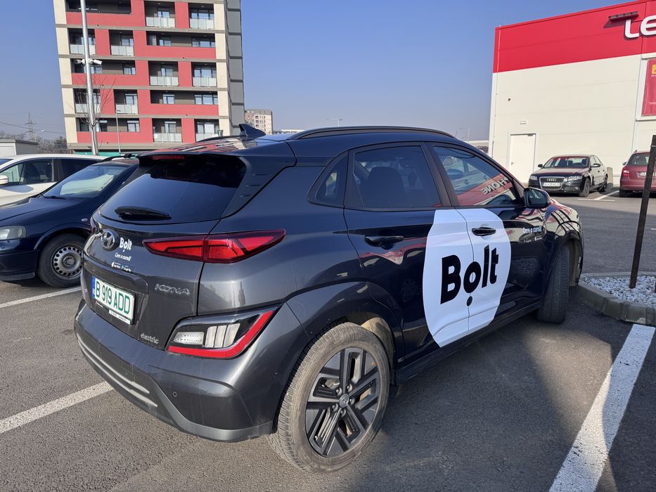 Inchiriez pentru Uber/Bolt sau regim personal, 7% comision