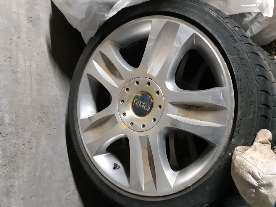 Vand jante 18 " Ford cu anvelope vara