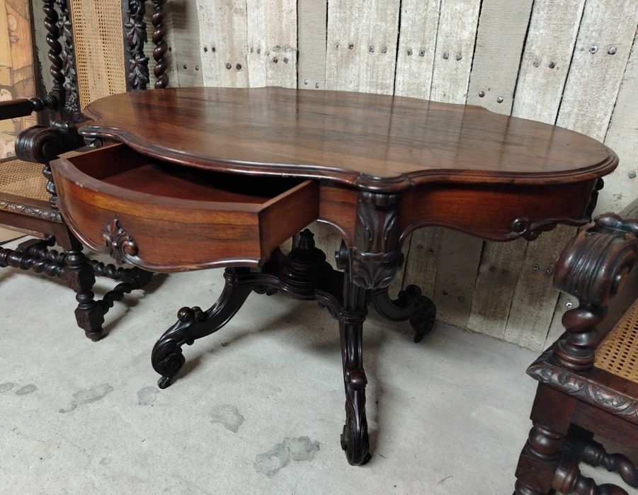 REDUCERE - Masa veche din lemn de mahon, Belgia