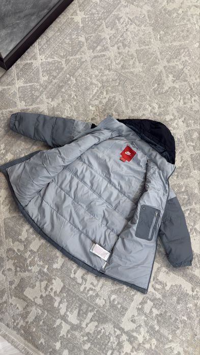 Продам куртку для мальчика