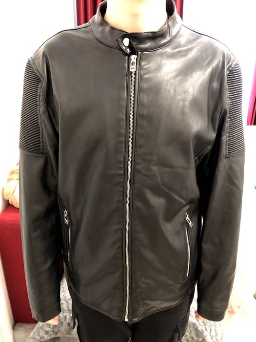 Geacă bărbătească M din piele ecologică, stare impecabilă