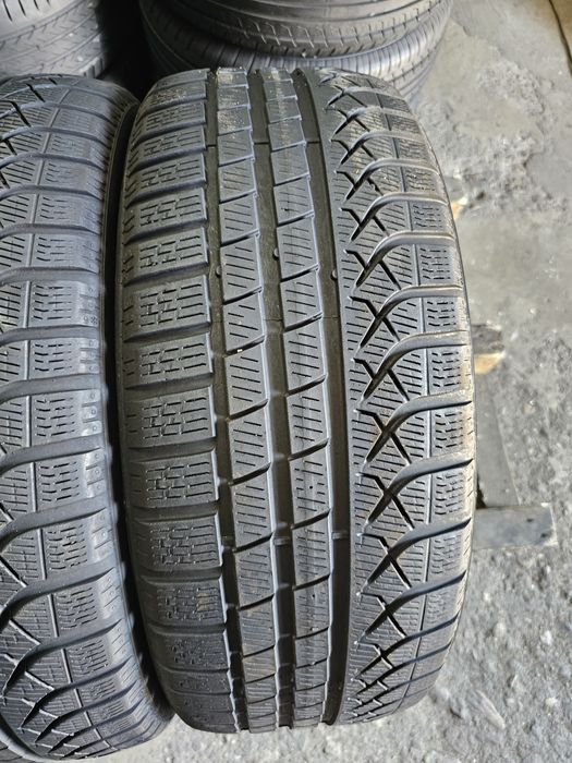 2 anvelope iarna 235 50 19 Pirelli Pzero 2020