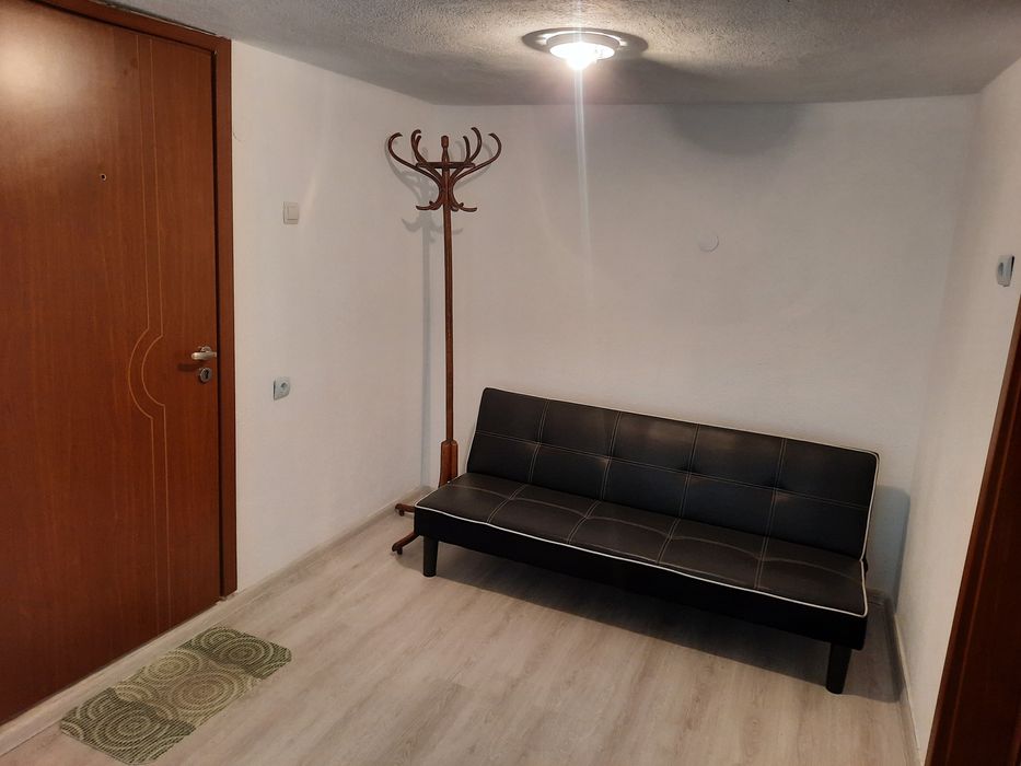 Дава се под наем Двустаен апартамент в Сандански - 60 кв.м за 153 € - Снимка #3