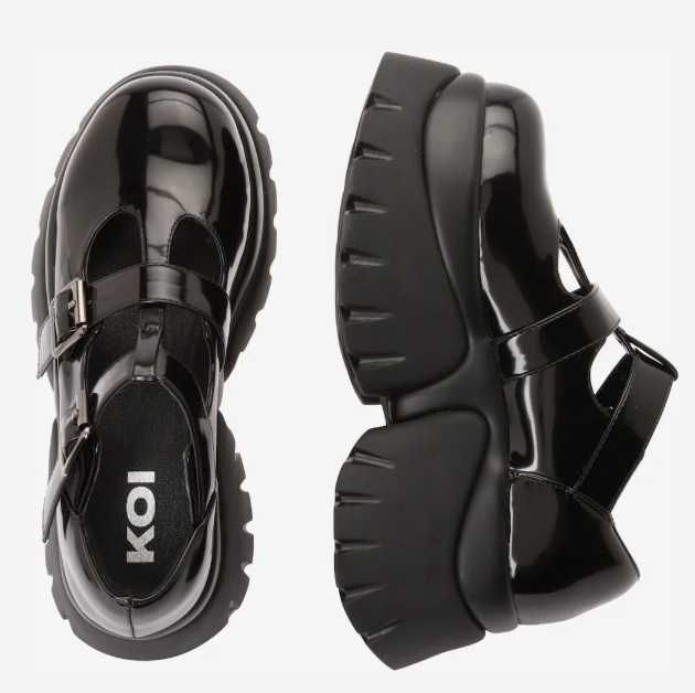 Сандали на платформа Koi Footwear, номер 39