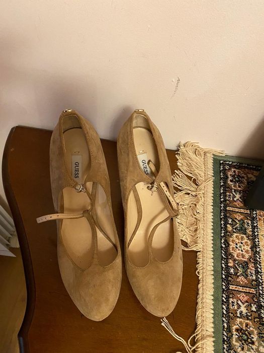 Pantofi de dama Guess