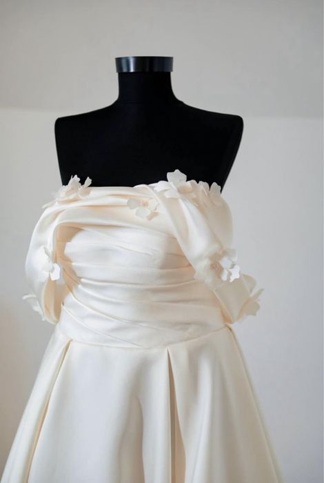 Vând Rochie de mireasă
