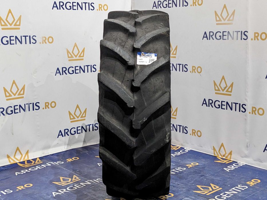Anvelopa 380/70/R24 (13.6/R24) Pirelli (cod B100275A)