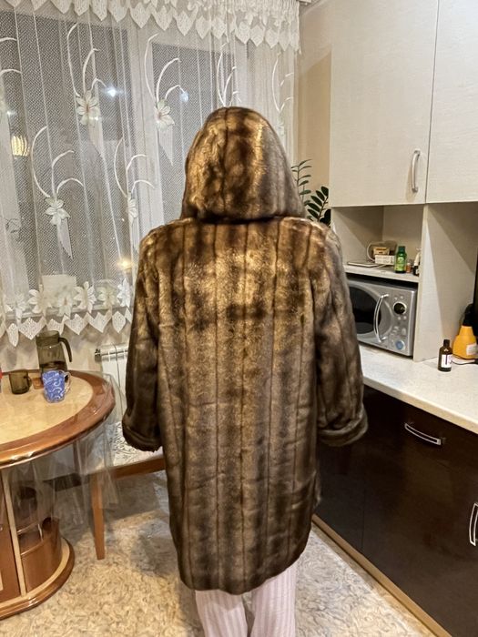 Шуба искусственная