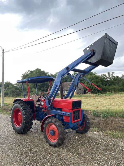 UTB 550 DT cu incarcator