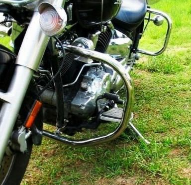 НОВ ролбар / crash bar за Yamaha XVS 1100 Drag Star / V-Star